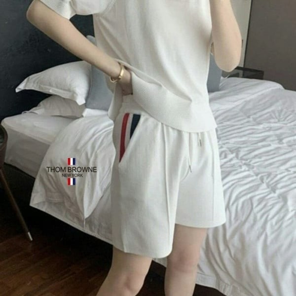 THOM BROWNE 톰브라운 옆라인니트반바지