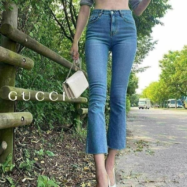 GUCCI 구찌 여성 하이웨스트 청바지