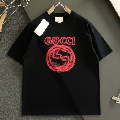 GUCCI 구찌 퍼스트 카운터 라운드넥 티셔츠