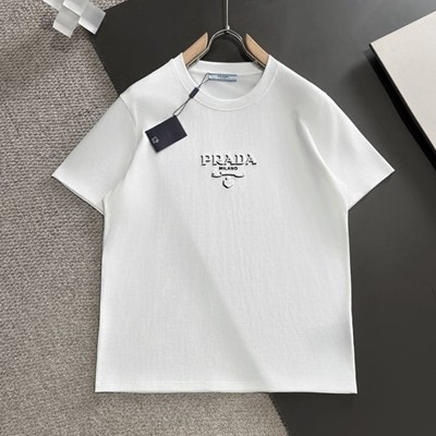 PRADA 프라다  최신 반팔 라운드넥 티셔츠