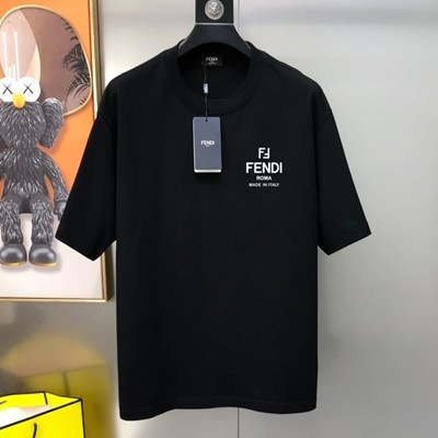 FENDI 펜디 신상품 오리지널 남성 라운드넥 반팔 티셔츠