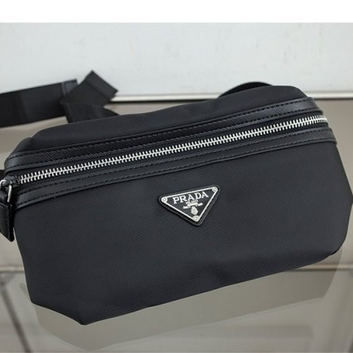 PRADA 프라다 리나일론 및 사피아노 가죽 벨트백