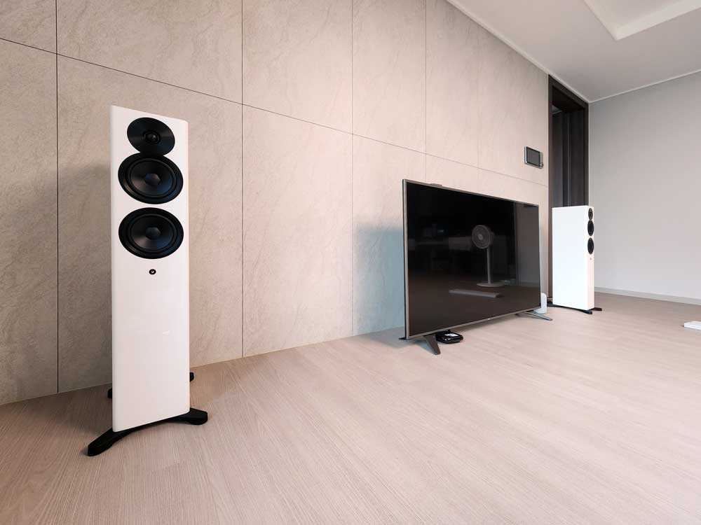 케이블 없는 깨끗한 인테리어를 위한 거실 오디오, 다인오디오 포커스 30 : Soundcore Installation Examples