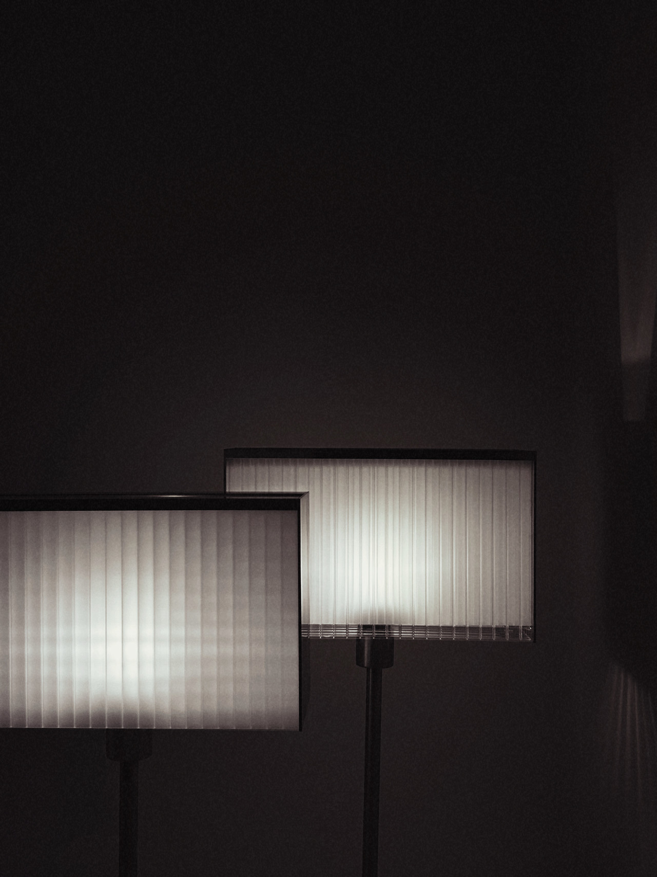 pico/peco table lamp