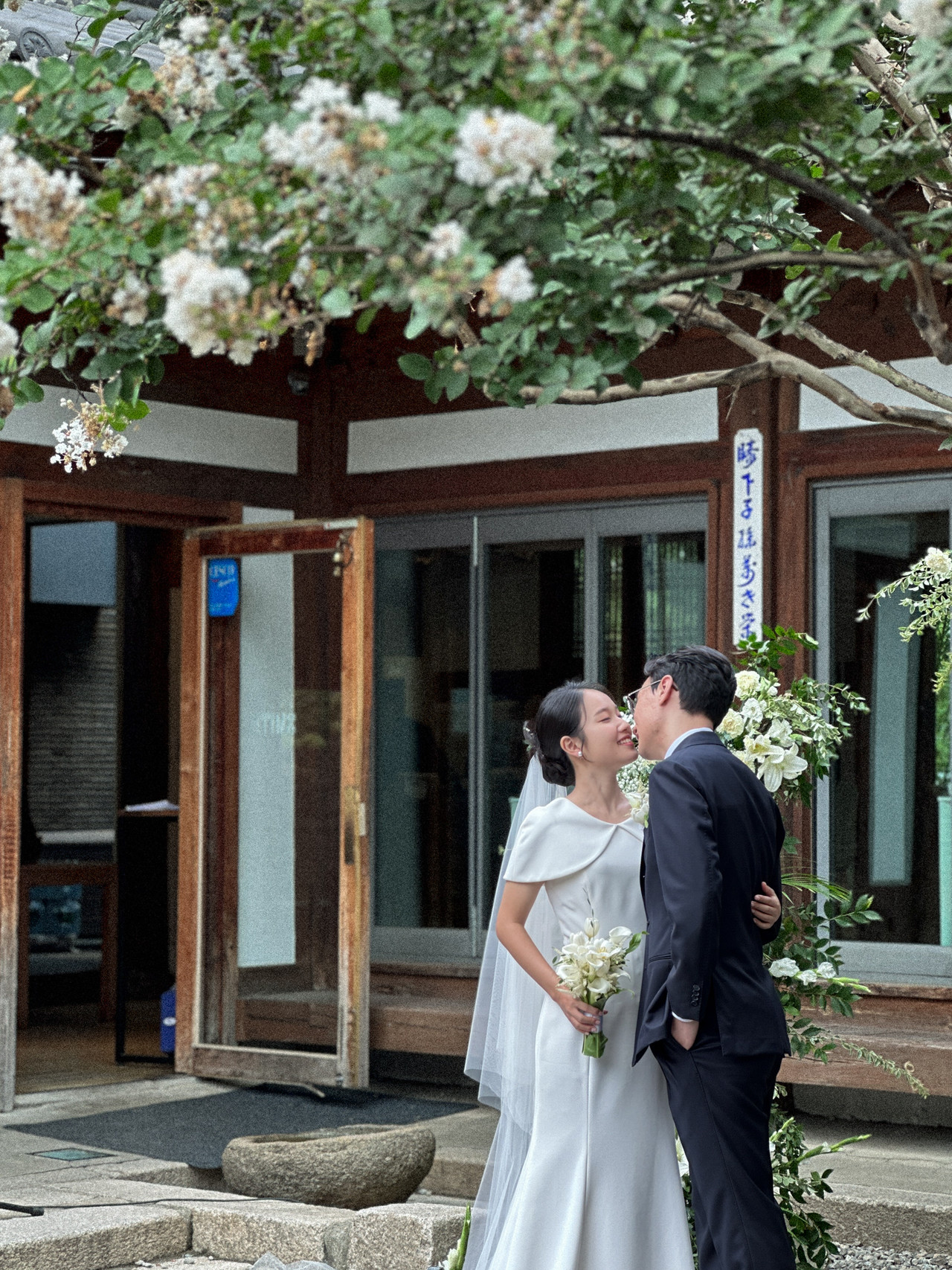 <p style="text-align:left; font-size:16px; margin-top:26px;">Smith_Hanok 스미스가 좋아하는 한옥<br><span style="color:#666;">Hanok Dokchae 한옥 독채</span></p>
