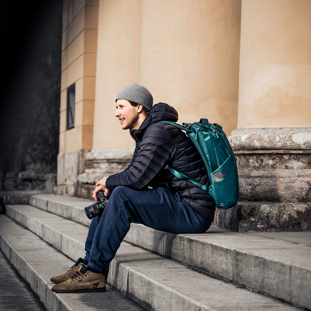25L Range Urban Backpack 1.0 / Ashy Black : Blackbriar ™