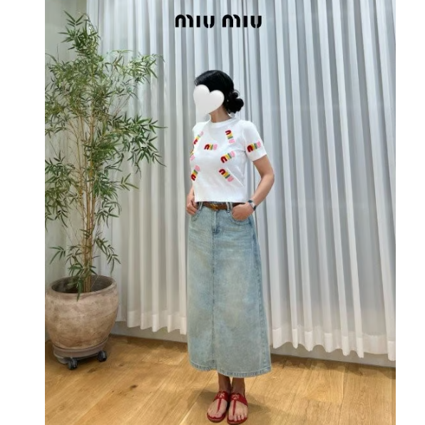 MIUMIU 미우미우 MM 데님 스커트