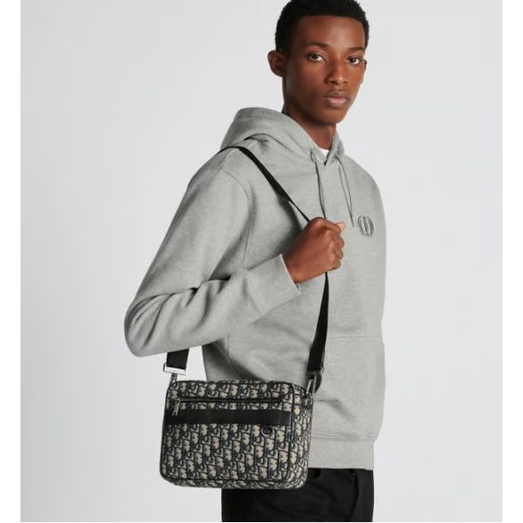 DIOR 디올 사파리 맥시 메신저 백