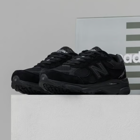 NEW BALANCE 뉴발란스 990 v3 올블랙