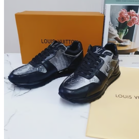 LOUIS VUITTON 루이비통 남성 신발 스니커즈 런 어웨이 트레이너