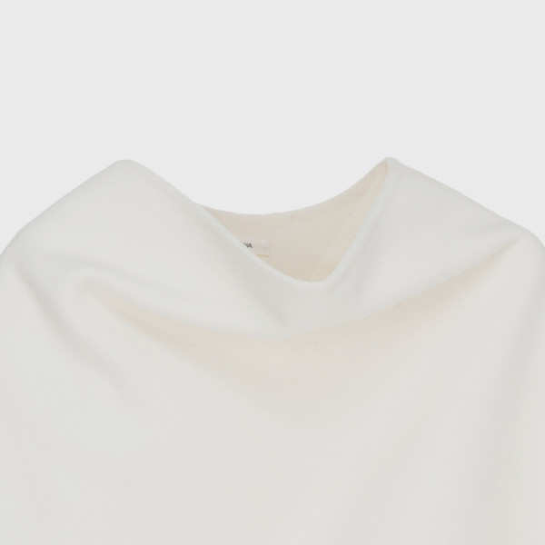 ◇MONOHA◇ Handmade wool cape (ivory / beige / black) Handmade wool cape (ivory / beige / black) : MONOHA