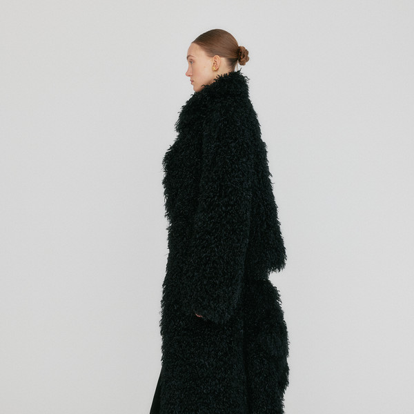 ZUFFIEA Fluffy Funnel Neck Coat - Black : EENK SHOP