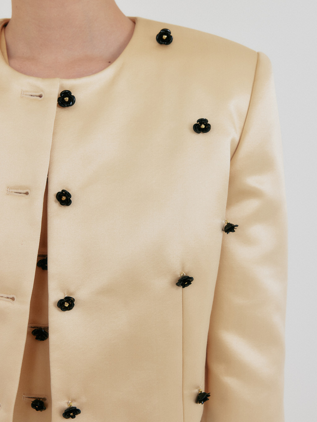【EENK】送料/関税込 24FW ZROEL Flower Cropped Jacket ZROEL Flower Cropped Jacket - Yellow : EENK SHOP