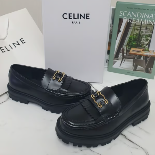 CELINE 셀린느 트리옹프 프레임 마거릿 블랙 로퍼