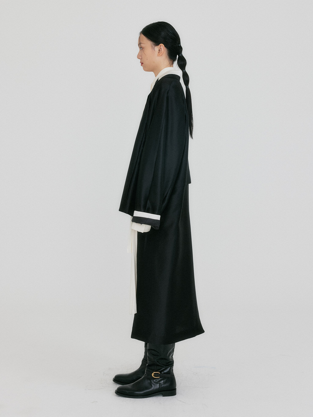 ZENIA Unbalanced Long Coat - Black : EENK SHOP