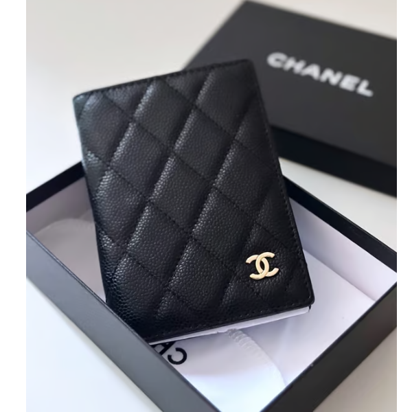 CHANEL	샤넬 캐비어 여권지갑