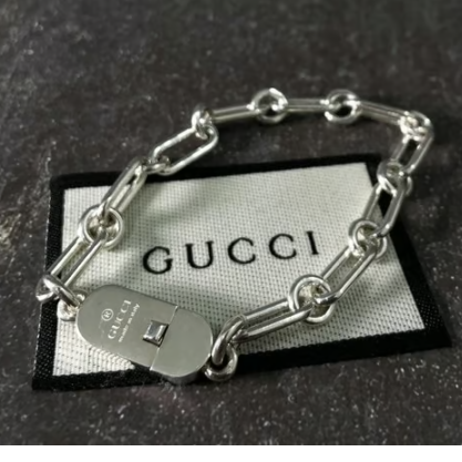 GUCCI 구찌 타원링 클래식 로고 버클 브레이슬릿