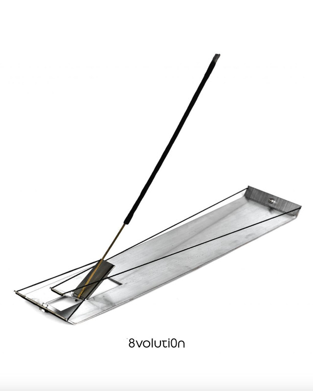 </b><p>디자인 아티스트</p><div class="btn"><b>SFEHO NOW</b></div>