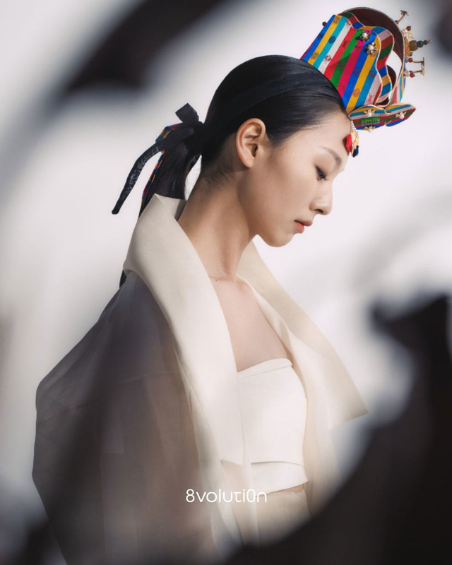 </b><p>공예 아티스트</p><div class="btn"><b>슬기주머니 NOW</b></div>