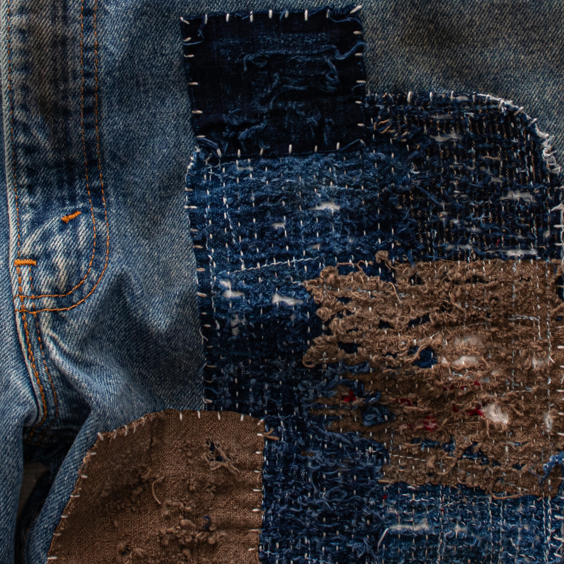 NO.181 DISTRESSED PATCHWORK JEANS : twostandard