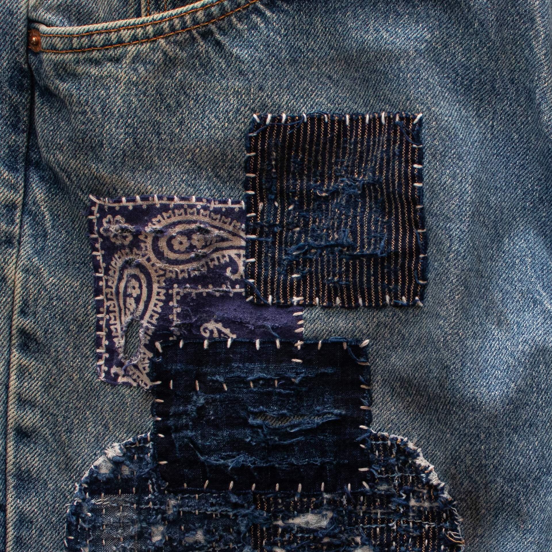 NO.181 DISTRESSED PATCHWORK JEANS : twostandard