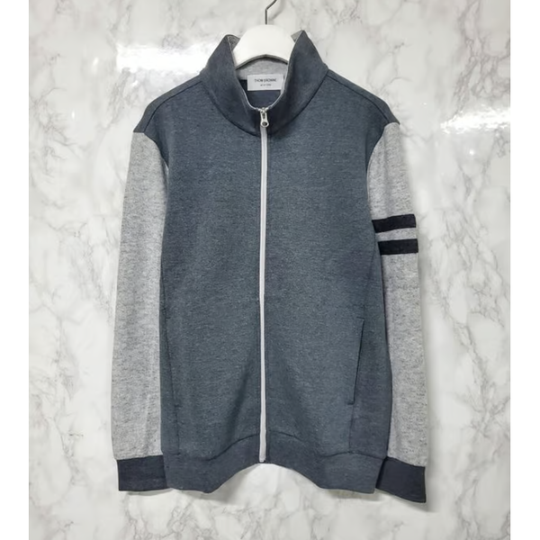 THOM BROWNE 톰브라운 배색 하이넥 자켓