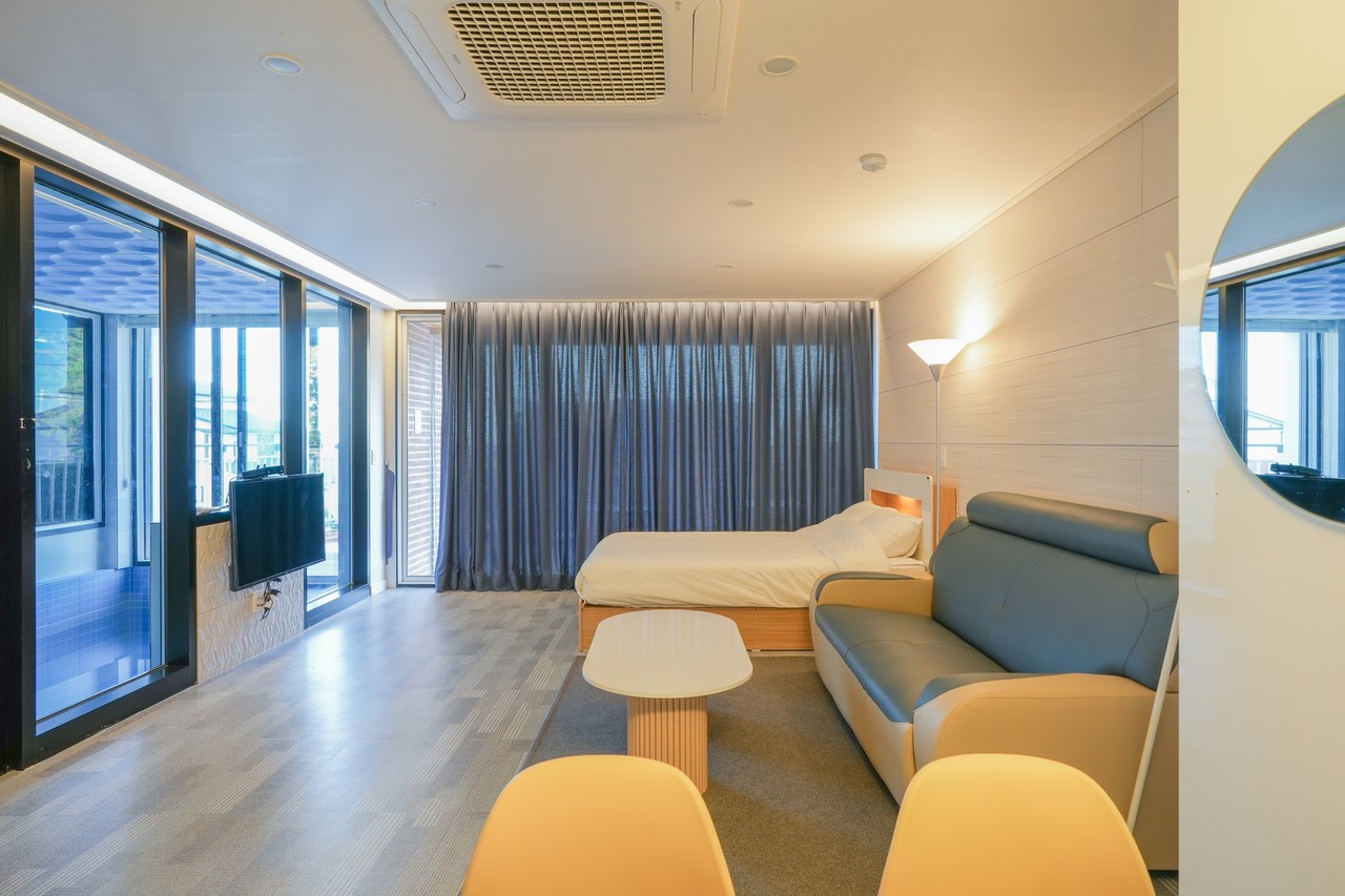 <span style="font-family: 'Paperlogy-6SemiBold';">A - 102</span><br><br><span style="font-size: 14px; text-decoration: underline; font-family: 'Paperlogy-4Regular';">See more</span>