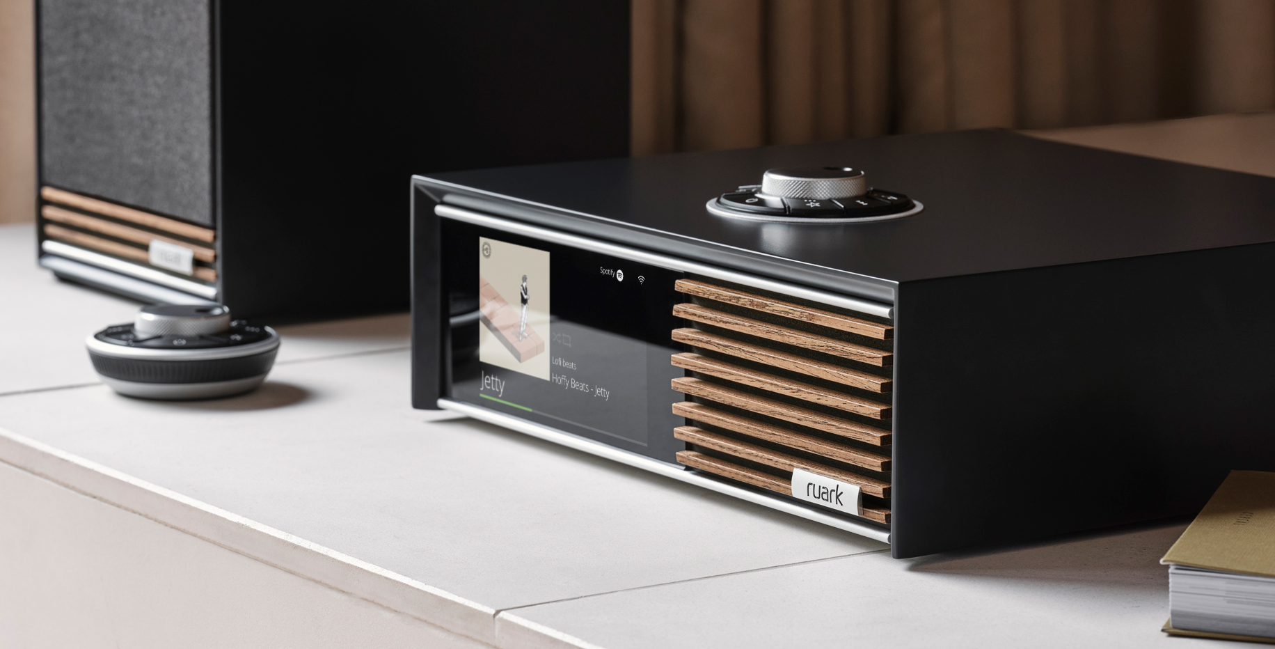 R610 Music Console