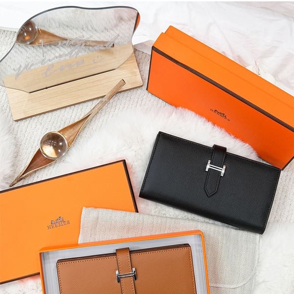 HERMES 에르메스 베안 번 수플레 신형 장지갑
