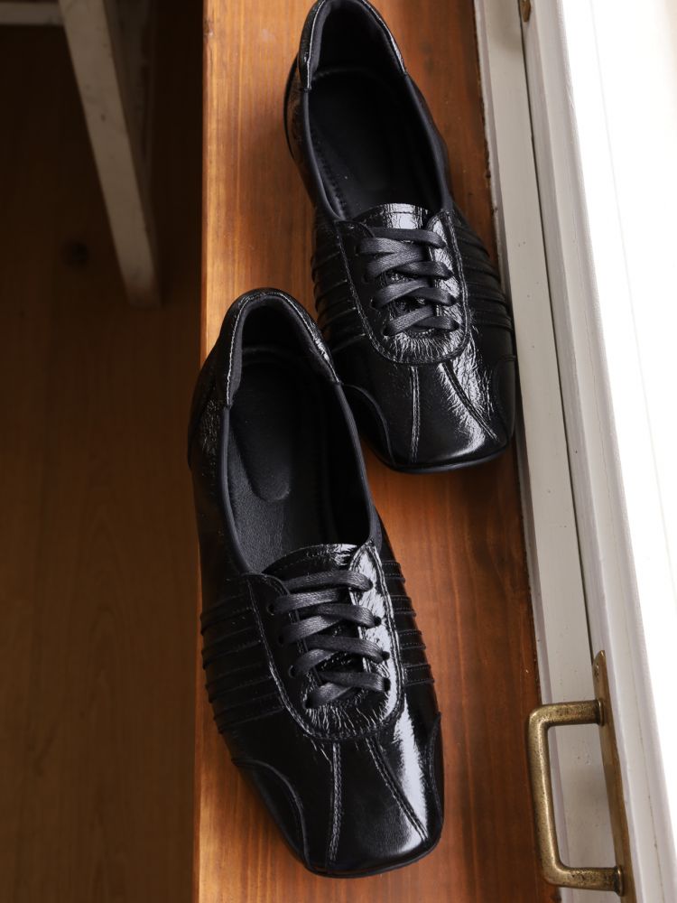 The Hobby - Black