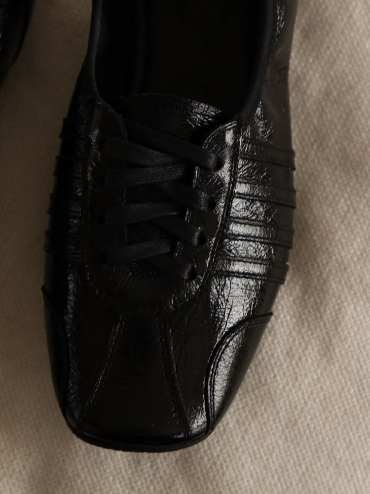 The Hobby - Black