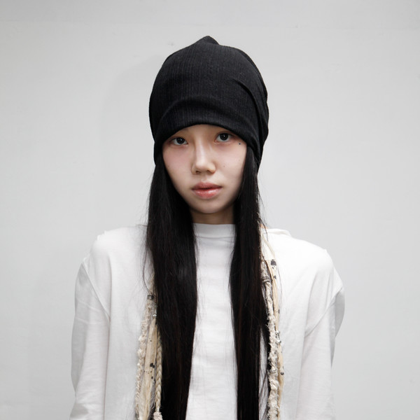 HANDMADE] BRAIDED HAIR KEYRING BEANIE, BLACK : PASTER