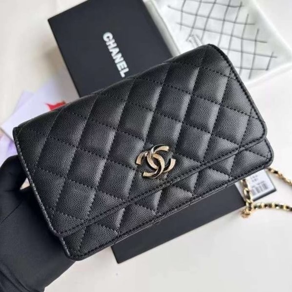 CHANEL 샤넬 CC로고 woc 캐비어