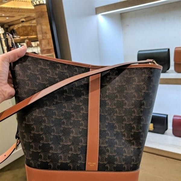 CELINE 셀린느 트리오페 버킷백 트라이엄프