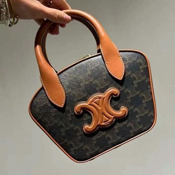 CELINE 셀린느 트리오페 캔버스 미니 볼링백