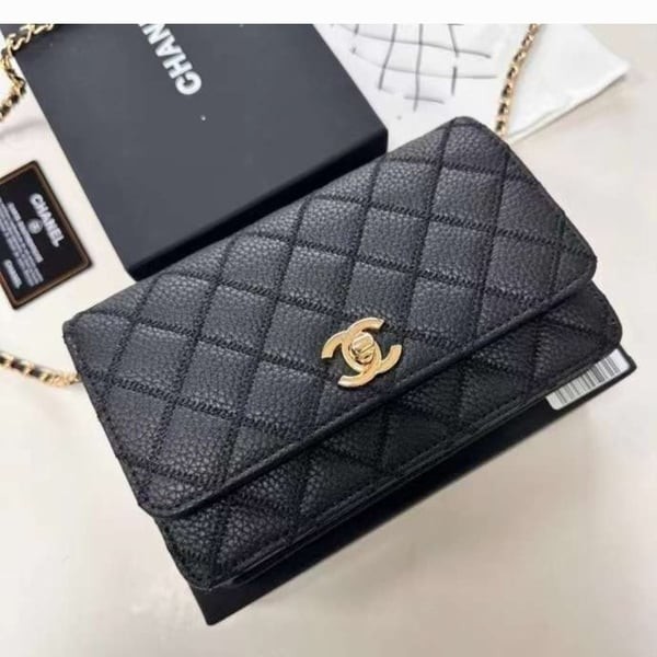 CHANEL 샤넬 CC로고 woc 캐비어 스티치
