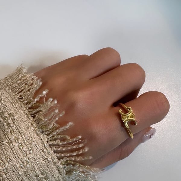 CELINE 셀린느 오픈링