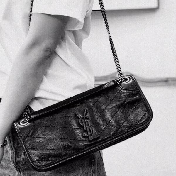 YSL 입생로랑  빈티지 가죽 소재 NIKI 메신져