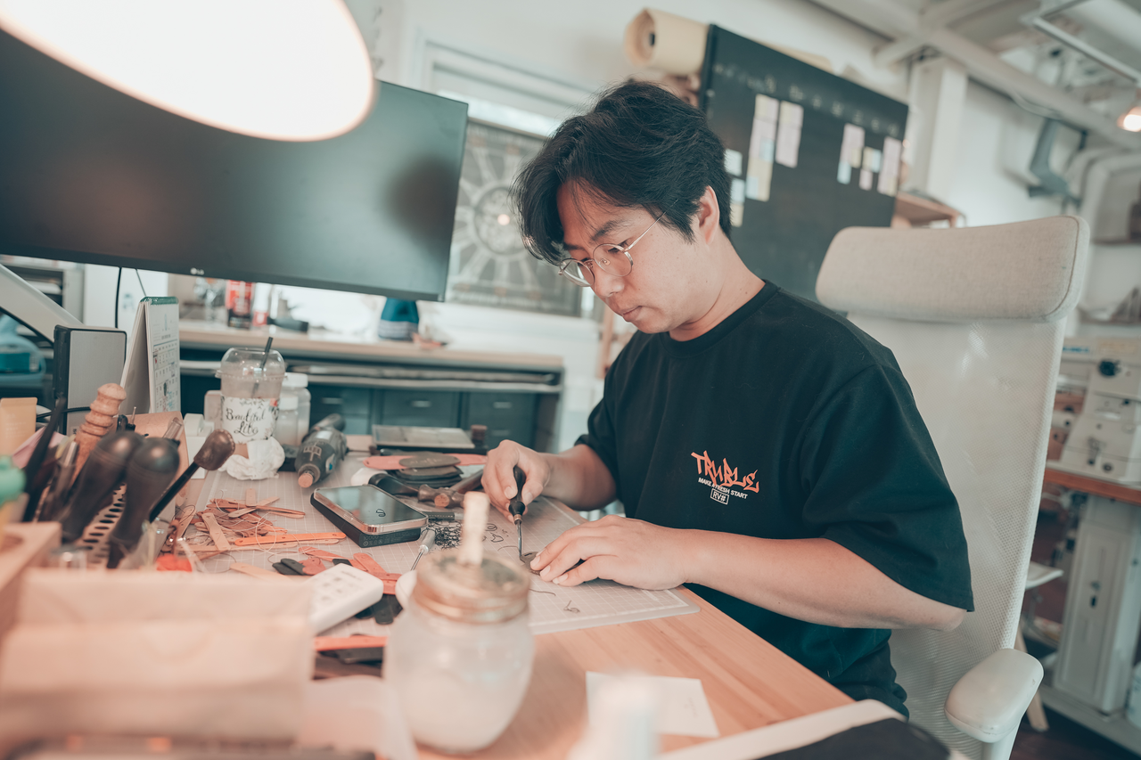 <p>아이디어스</p><h5><span style="font-size: 30px;"><strong>안정적인 판매 채널</strong></span></h5>