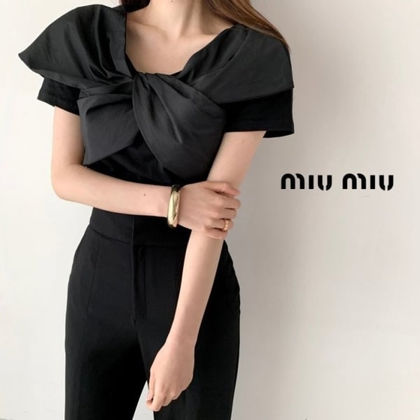 MIUMIU 미우미우 블랑스T