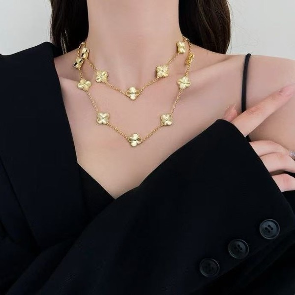 VANCLEEFARPELS 반클리프 빈티지 알함브라 네크리스 20花