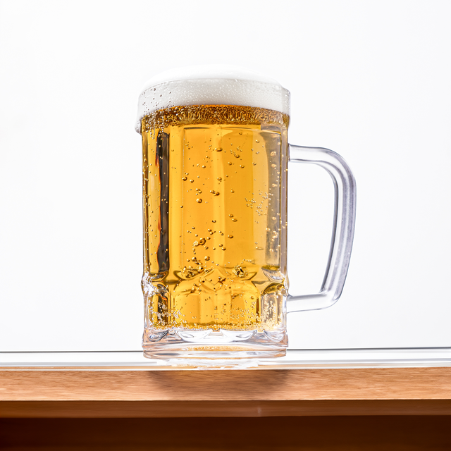 <b>생맥주 300cc</b><br><span style="color: rgb(195, 6, 47);">300cc of beer</span>