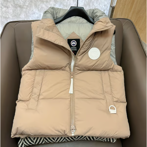 CANADA GOOSE 캐나다 구스  구스 다운 재킷  ▶매장-100만원대◀