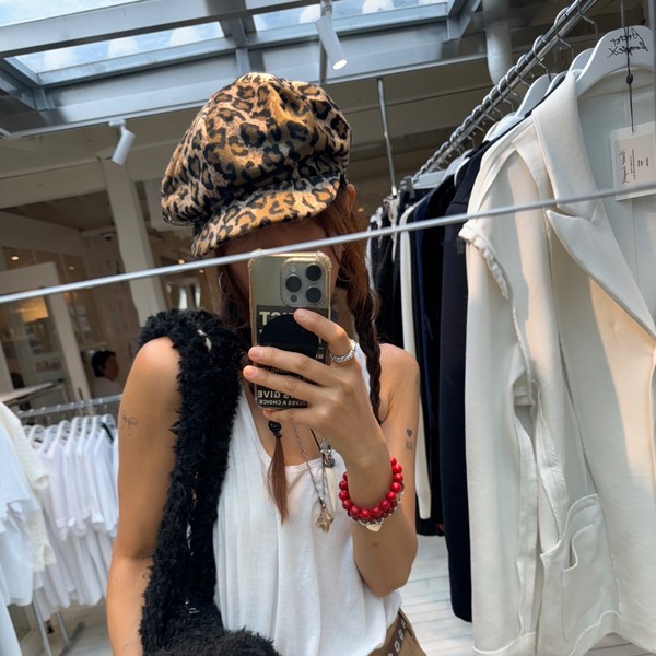 【数量限定】 Artist Komplex Nurunge Dog Shoulder Bag Ivory 검정이 강아지 숄더백