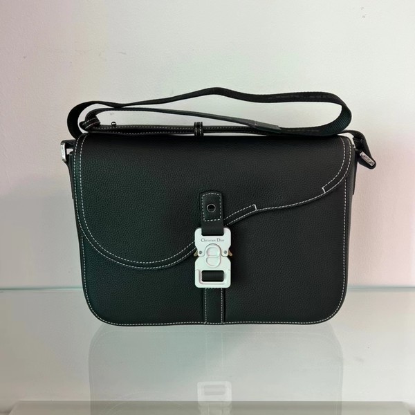 DIOR 디올 Saddle 플랩 스트랩 백