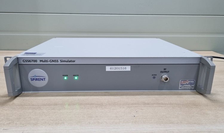 SPIRENT GSS6700 Multi-GNSS Simulator 다중 시뮬레이터 : 엠아이티솔루션