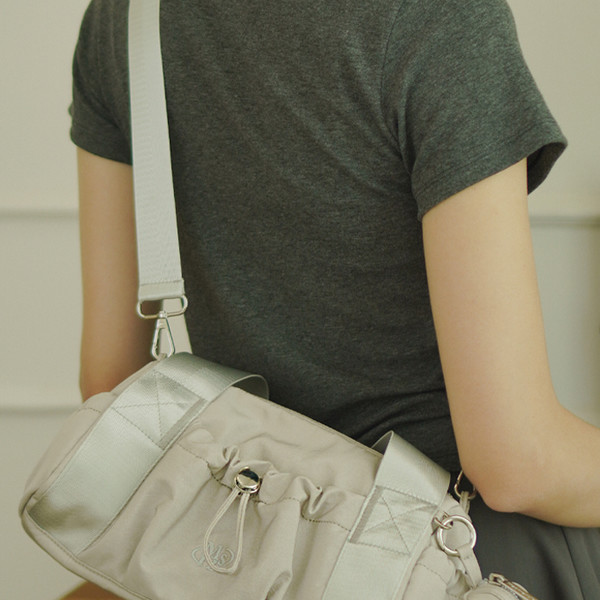 파우치세트] mini ver. glossy tote cross bag _Light gray