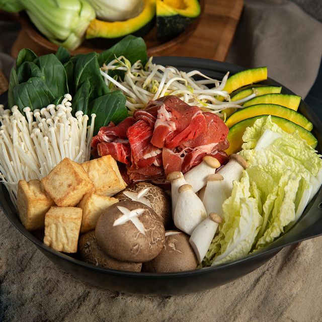 밀팡 얼큰 소고기 샤브샤브 전골 밀키트  