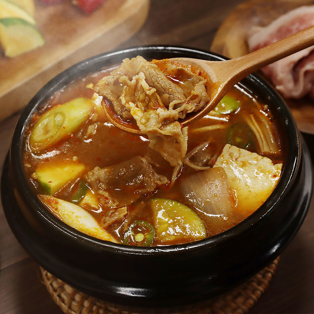 밀팡 우삼겹 된장찌개 밀키트