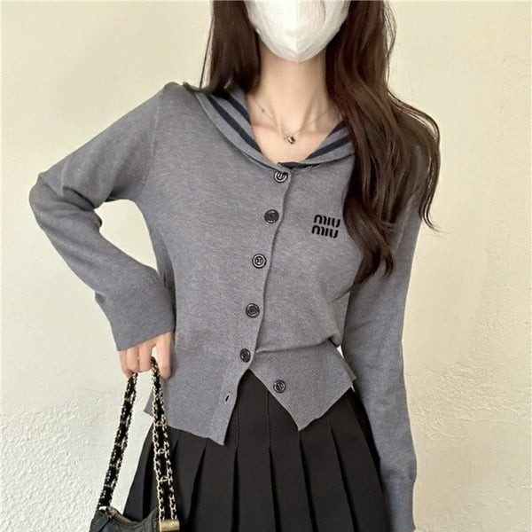 MIUMIU 미우미우 그레이 세일러 니트 가디건
